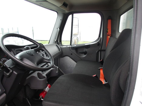 USED 2020 FREIGHTLINER M2 BOX VAN TRUCK #12403-2