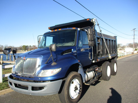 USED 2013 INTERNATIONAL 4400 6 X 4 DUMP TRUCK #12411-1