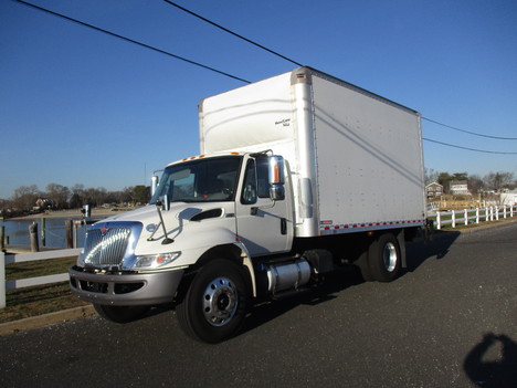 USED 2018 INTERNATIONAL 4300 BOX VAN TRUCK #12416-1