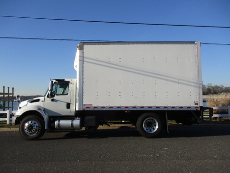 USED 2018 INTERNATIONAL 4300 BOX VAN TRUCK #12416-4