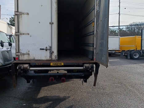USED UTILIMASTER 26 FT VAN BODY TRUCK BODY #12418-3