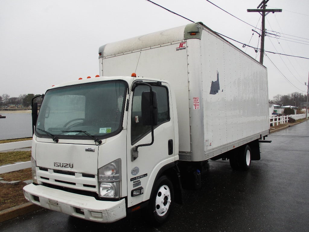 USED 2014 ISUZU NPRHD BOX VAN TRUCK #12424
