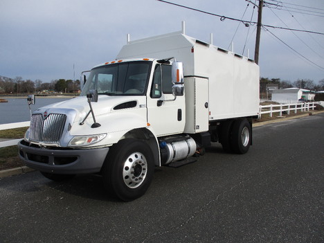 USED 2018 INTERNATIONAL 4300 CHIPPER DUMP TRUCK #12430-1