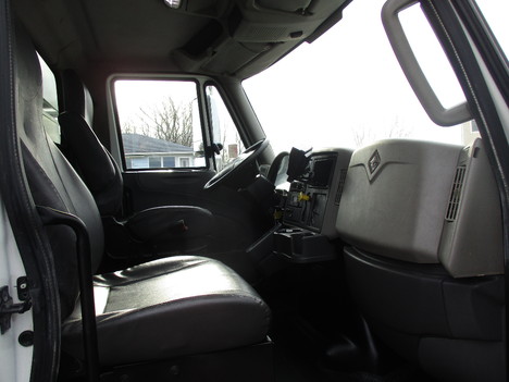 USED 2018 INTERNATIONAL 4300 CHIPPER DUMP TRUCK #12430-3