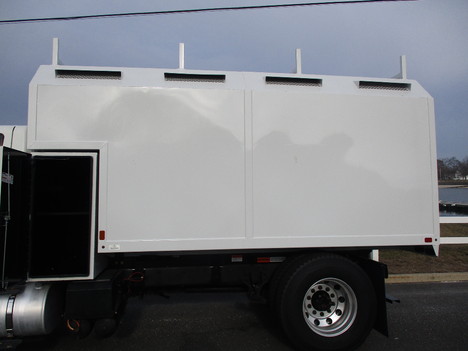 USED 2018 INTERNATIONAL 4300 CHIPPER DUMP TRUCK #12430-8