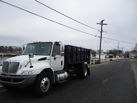 USED 2018 INTERNATIONAL 4300 HOOKLIFT TRUCK #12444-1