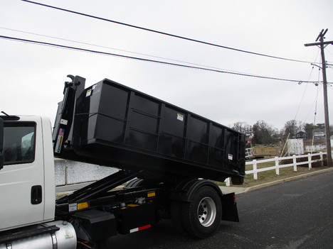 USED 2018 INTERNATIONAL 4300 HOOKLIFT TRUCK #12444-7