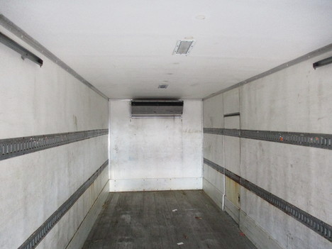 USED 2015 MORGAN 26 FT REEFER BODY TRUCK BODY #12462-3