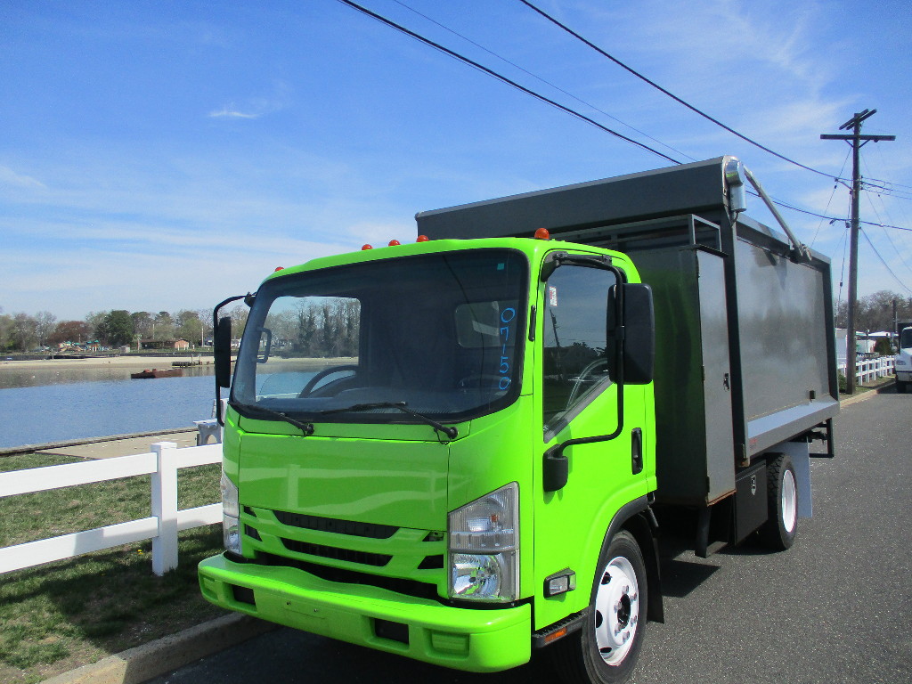 USED 2016 ISUZU NPR DUMP TRUCK #12477