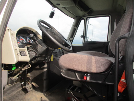 USED 2017 INTERNATIONAL 4300 DUMP TRUCK #12486-2
