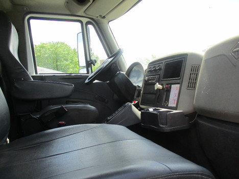 USED 2011 INTERNATIONAL 4300 DUMP TRUCK #12491-3