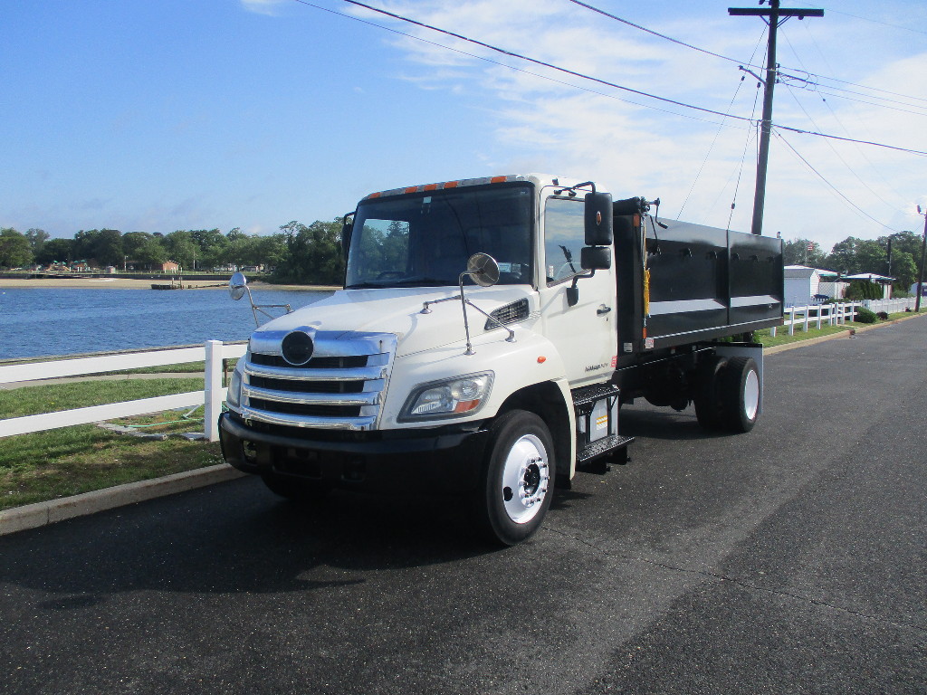 USED 2011 HINO 268 DUMP TRUCK #12493