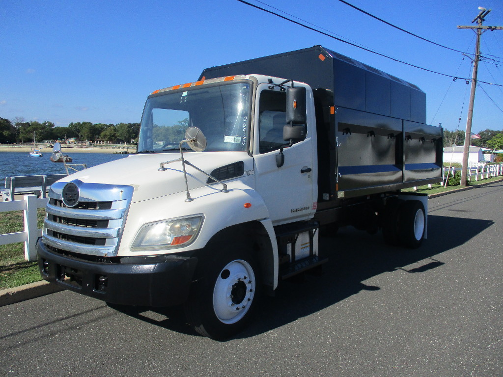 USED 2011 HINO 268 CHIPPER DUMP TRUCK #12496