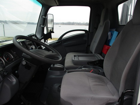USED 2018 ISUZU NRR ROLLBACK TOW TRUCK #12504-2
