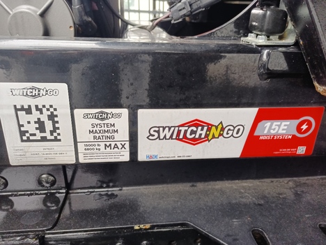 USED 2016 ISUZU NQR ROLL-OFF TRUCK #12505-9