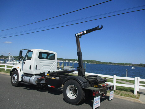 USED 2018 INTERNATIONAL 4300 HOOKLIFT TRUCK #12510-7