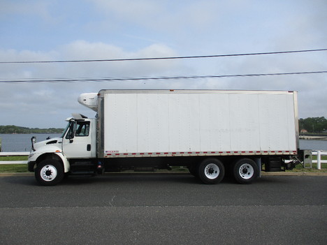 USED 2016 INTERNATIONAL 4400 6 X 4 REEFER TRUCK #12515-4