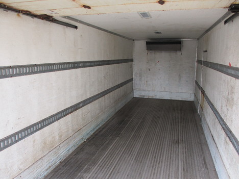 USED 2016 INTERNATIONAL 4400 6 X 4 REEFER TRUCK #12515-8