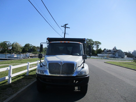 USED 2014 INTERNATIONAL 4300 DUMP TRUCK #12520-4