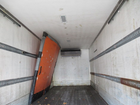 USED 2015 MORGAN 26 FT REEFER BODY TRUCK BODY #12521-4