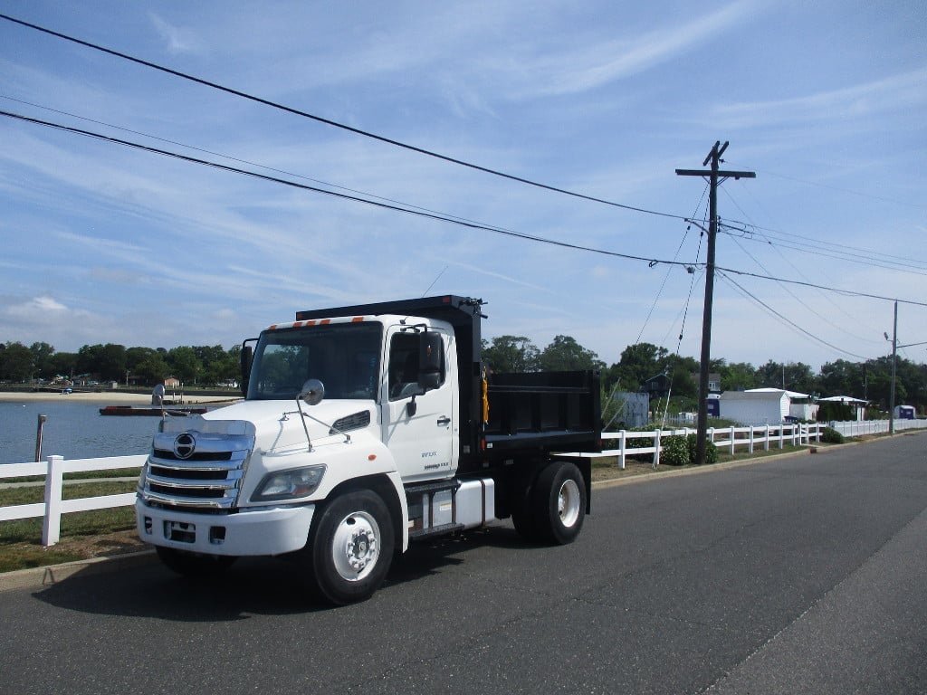 USED 2014 HINO 338 DUMP TRUCK #12538