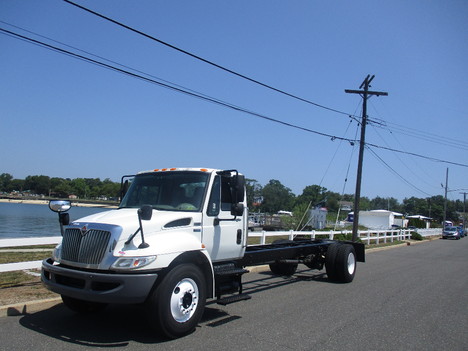 USED 2013 INTERNATIONAL 4300 CAB CHASSIS TRUCK #12542-1