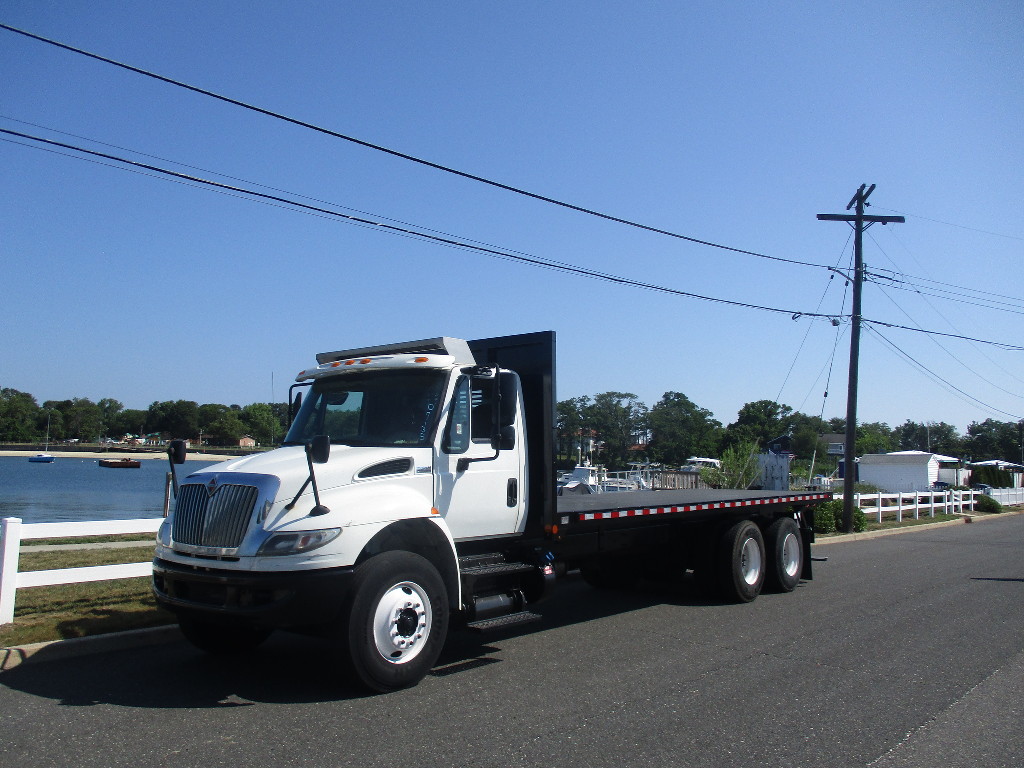 USED 2016 INTERNATIONAL 4400 6 X 4 FLATBED TRUCK FOR SALE IN IN NEW