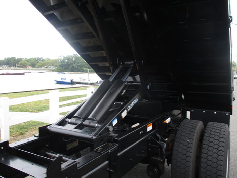 USED 2015 INTERNATIONAL 4300 DUMP TRUCK #12561-8