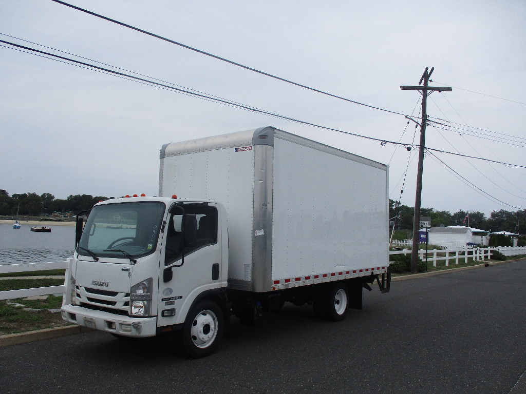 USED 2016 ISUZU NQR BOX VAN TRUCK #12566