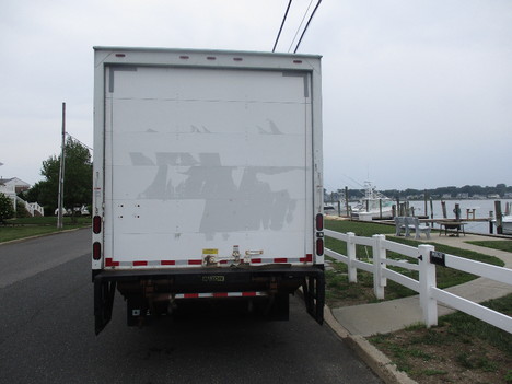 USED 2016 ISUZU NQR BOX VAN TRUCK #12566-8