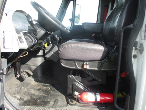 USED 2013 INTERNATIONAL 4300 DUMP TRUCK #12568-10