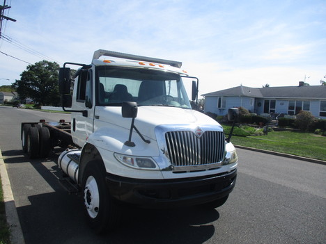 USED 2016 INTERNATIONAL 4400 6 X 4 CAB CHASSIS TRUCK #12574-5