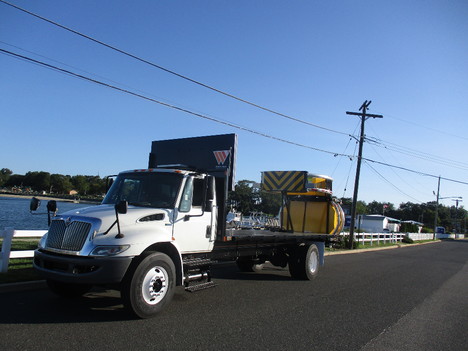 USED 2015 INTERNATIONAL 4300 ATTENUATOR TRUCK #12579-1