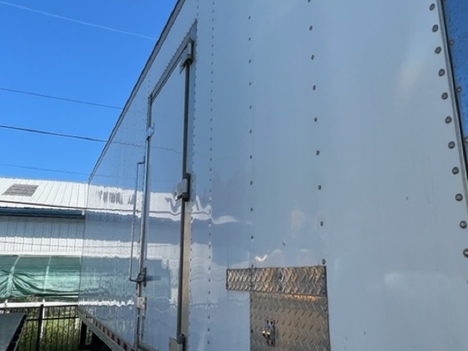 USED 2015 MORGAN 26 FT REEFER BODY TRUCK BODY #12588-9