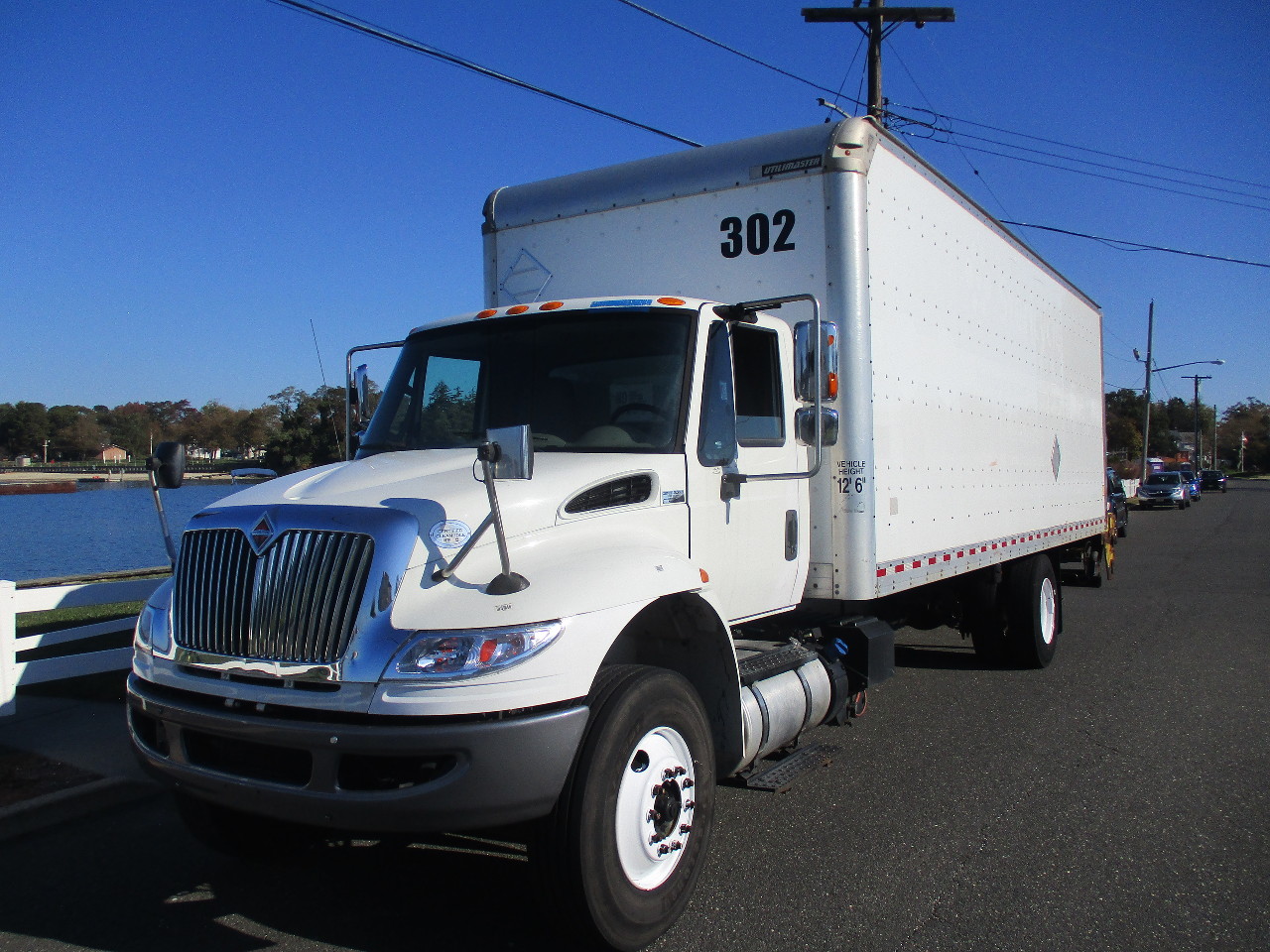 USED 2016 INTERNATIONAL 4300 BOX VAN TRUCK #12601