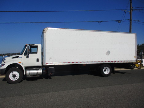 USED 2016 INTERNATIONAL 4300 BOX VAN TRUCK #12601-4