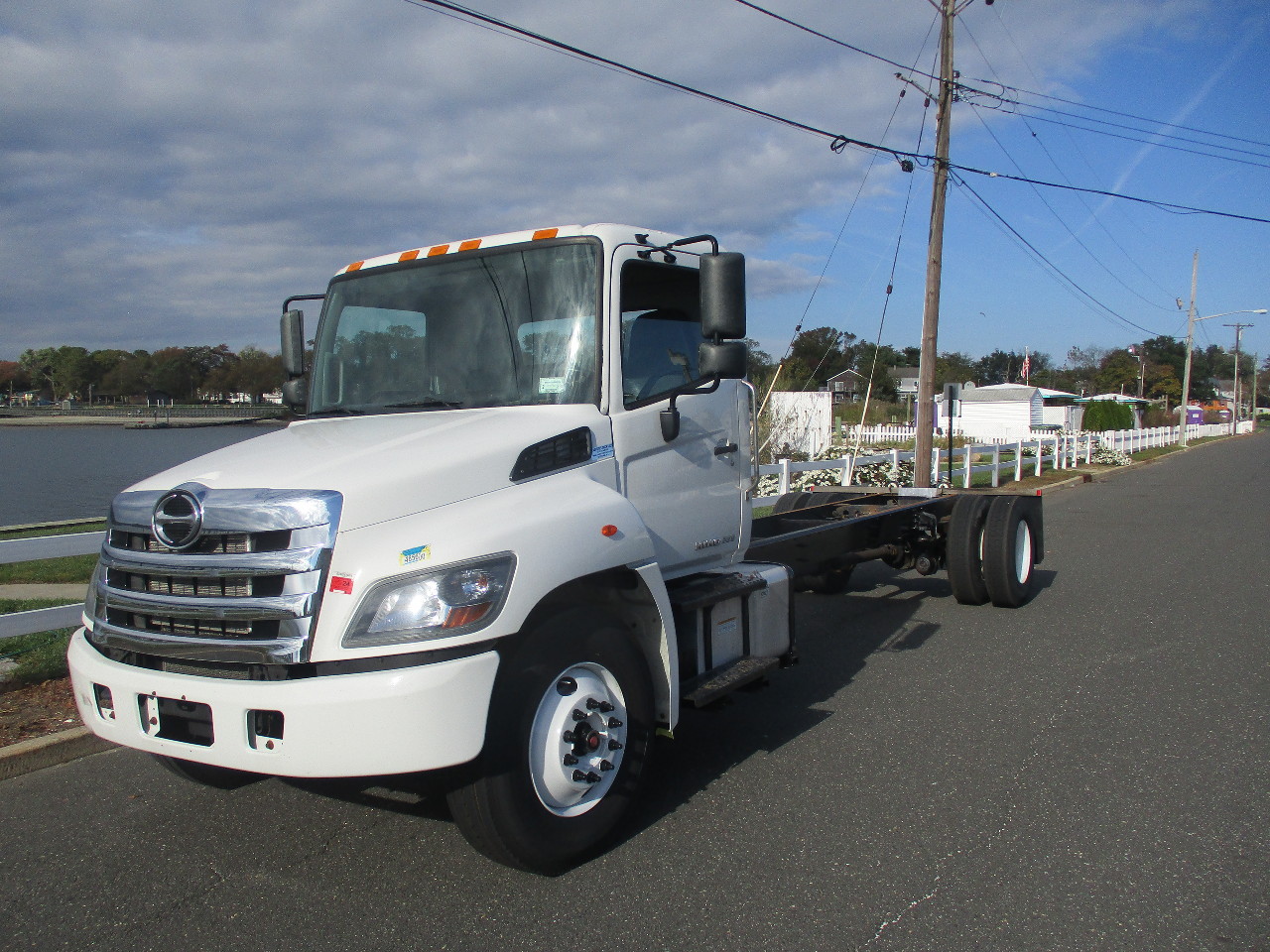 USED 2020 HINO 268 CAB CHASSIS TRUCK #12604