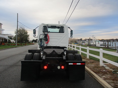 USED 2018 INTERNATIONAL LT625 SINGLE AXLE DAYCAB TRUCK #12613-7