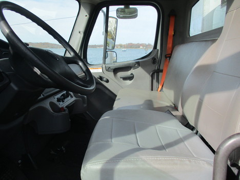 USED 2016 FREIGHTLINER M2 BOX VAN TRUCK #12622-2