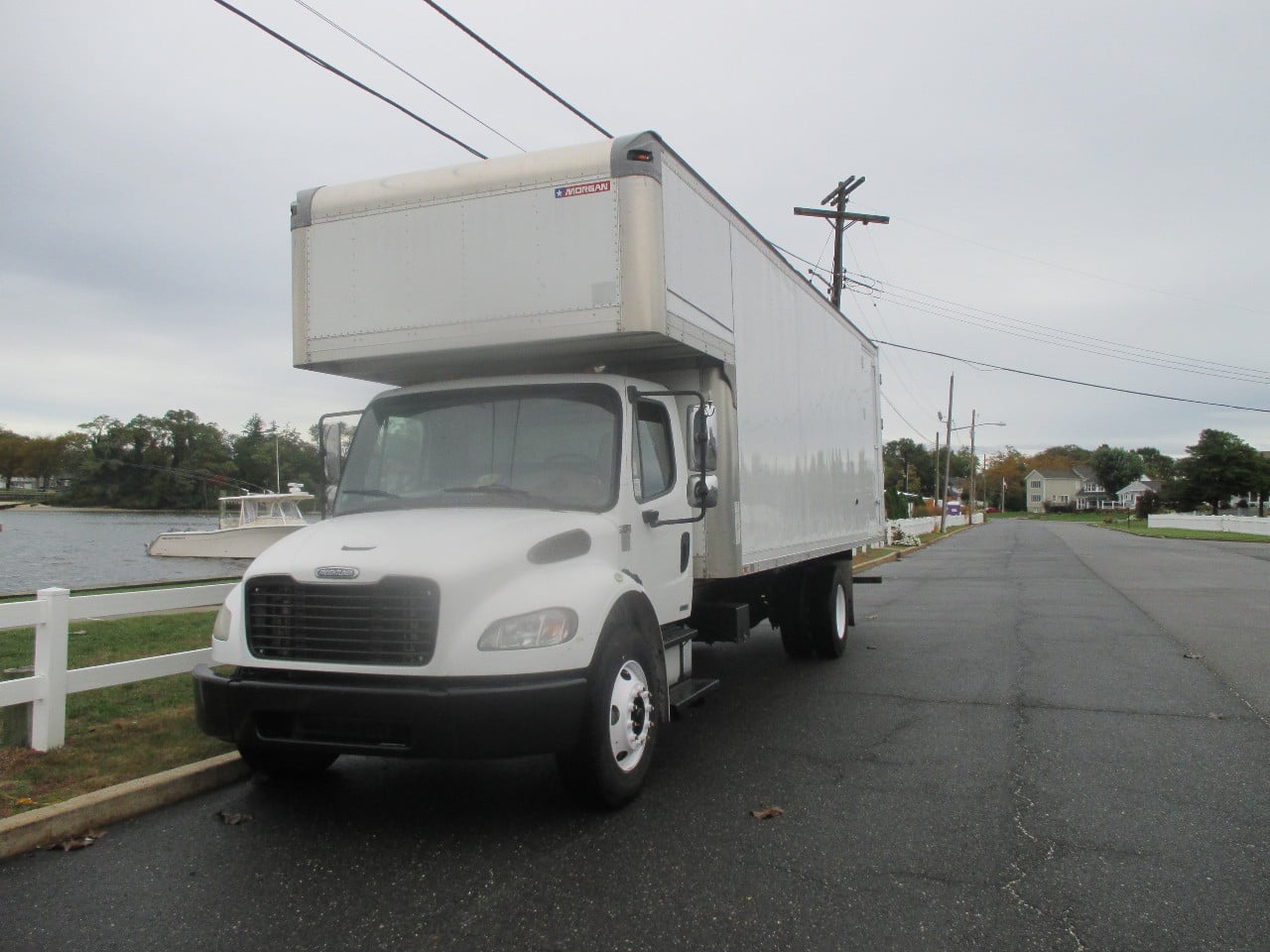 2008 FREIGHTLINER M2 Moving Truck #1 2008 FREIGHTLINER M2 Moving Truck #1