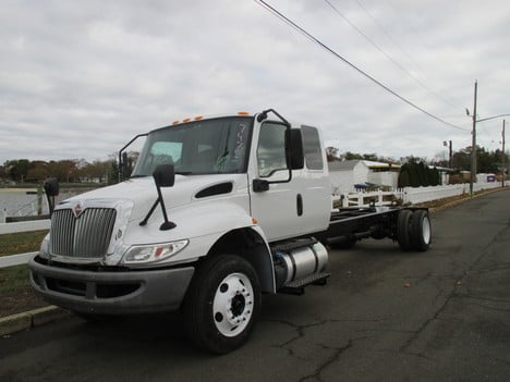2020 INTERNATIONAL MV-607 Cab Chassis Truck #13021 2020 INTERNATIONAL MV-607 Cab Chassis Truck #13021