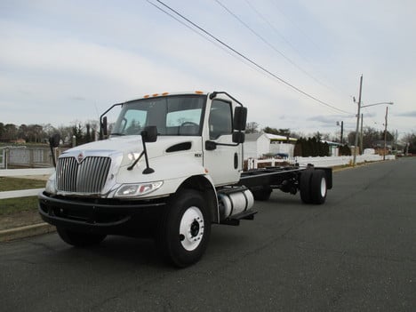 2019 INTERNATIONAL MV-607 Cab Chassis Truck #13035 2019 INTERNATIONAL MV-607 Cab Chassis Truck #13035