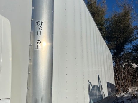 SUPREME 26 FT Van Body #13044 SUPREME 26 FT Van Body #13044