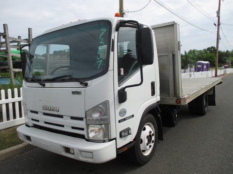 2014 ISUZU NRR Flatbed Truck #13092 2014 ISUZU NRR Flatbed Truck #13092