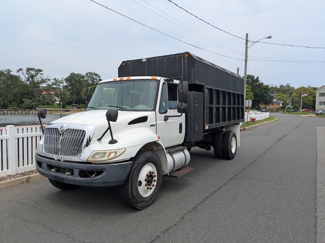 2012 INTERNATIONAL 4300 Chipper Dump Truck #13109