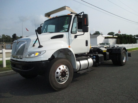 2017-international-4300-hooklift-truck #13110