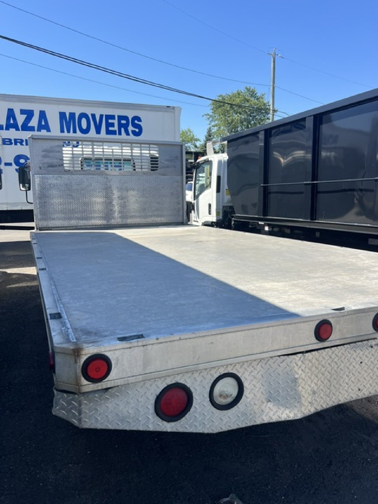 TRUCKCRAFT 18 FT Flatbed Body #1 TRUCKCRAFT 18 FT Flatbed Body #1