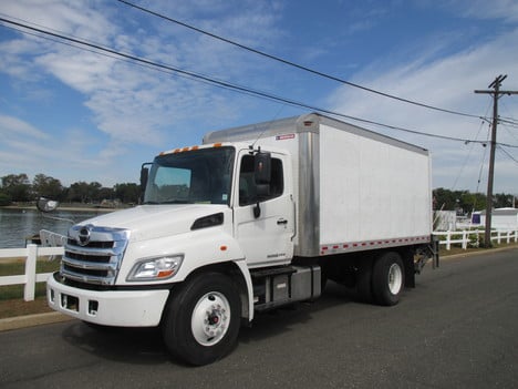 2019 HINO 338 Box Van Truck #13143 2019 HINO 338 Box Van Truck #13143