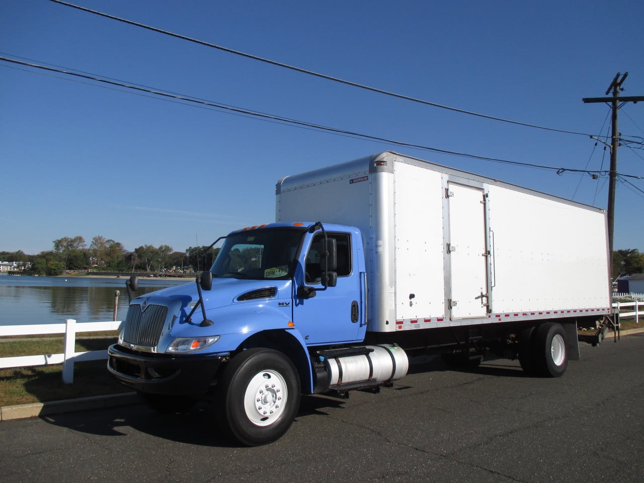 2019 INTERNATIONAL MV-607 Box Van Truck #1 2019 INTERNATIONAL MV-607 Box Van Truck #1