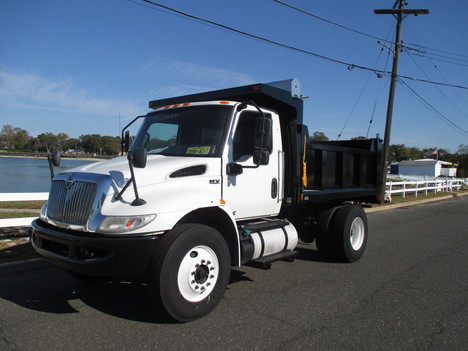 2020 INTERNATIONAL MV-607 Dump Truck #13151